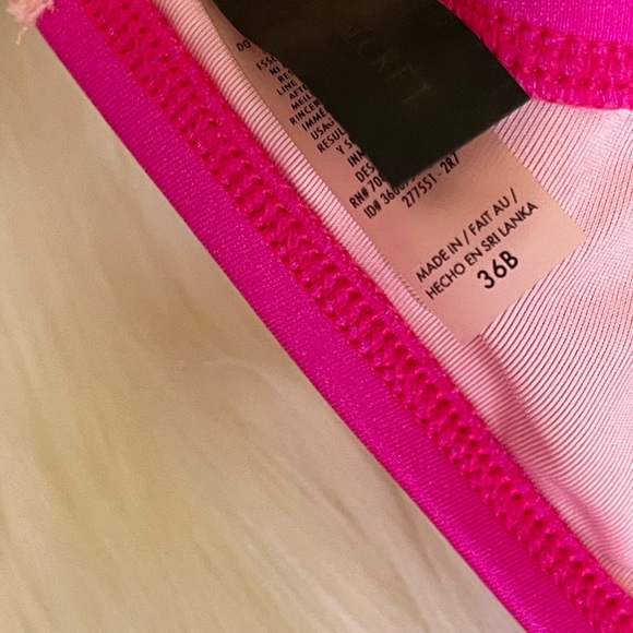 36B Vs Victoria’s Secret Bombshell Miraculous Adds-2 Cups Bikini Swim Hot Pink - Picture 8 of 11